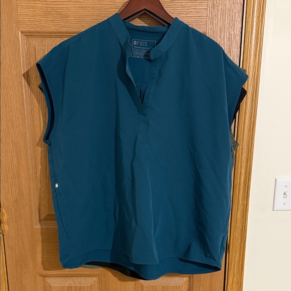 Figs Deep Teal scrub top